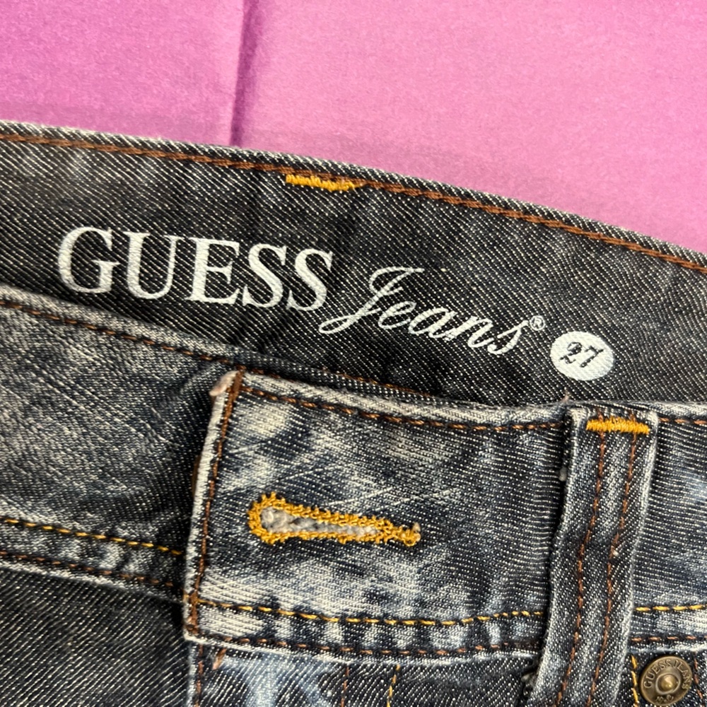 Guess shorts extra short cut offs - Picture 3 of 3